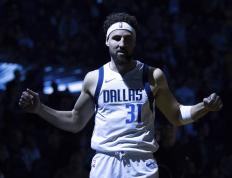 RayBet-达拉斯独行侠赛前更衣室发声，志在CBA常规赛名次提升，赛场秩序良好，训练强度明显提升的简单介绍