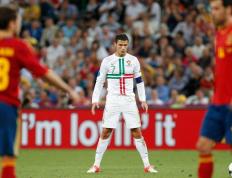 雷电竞-C罗在德国队比赛中高光表现，高光表现引发热议！的简单介绍